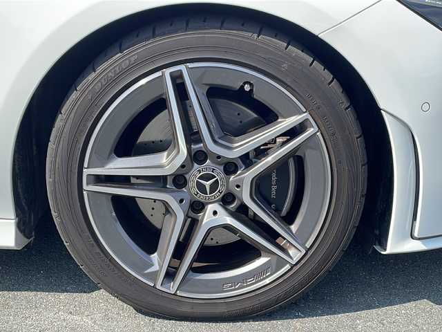 メルセデス・ベンツ ＣＬＡ２００ｄ AMGライン 栃木県 2019(令1)年 3.7万km ポーラホワイト ＡＭＧスポーツパッケージ　/ＡＭＧ１８インチアルミホイール　/ＡＭＧスポーツペダル　/レーダークルーズ　/アクティブステアリング　/パークトロニック　/アクティブレーンアシスト　/ヘッドアップディスプレイ　/道路標識アシスト/アクティブブレーキアシスト/インテリジェントライトシステム/シートキネティクス/純正ビルトインＥＴＣ2.0/サンルーフ/純正ナビ/フルセグテレビ/禁煙車