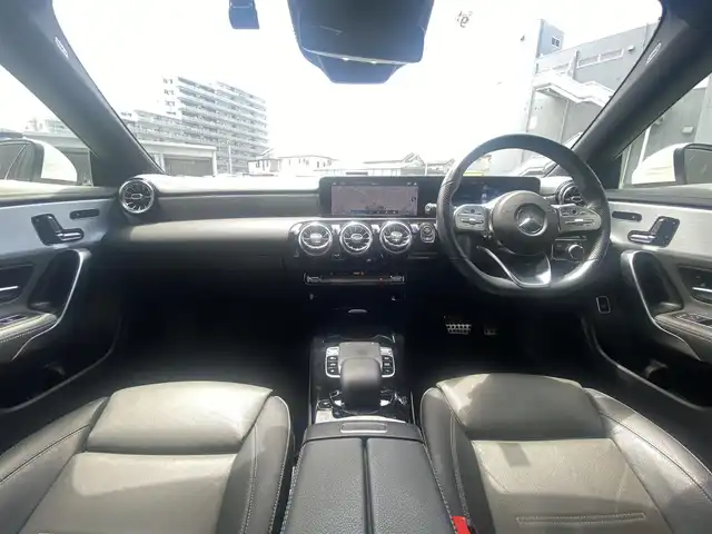 メルセデス・ベンツ ＣＬＡ２００ｄ AMGライン 栃木県 2019(令1)年 3.8万km ポーラホワイト スライディグルーフ/AMGレザーエクスクルーシブパッケージ/アドバンスドパッケージ/ナビゲーションパッケージ/レーダーセーフティパッケージ/HUD/全方位カメラ/アンビエントライト/純正ナビ/フルセグ /パワーシート/シートヒーター/黒革/ETC/LED/純正18インチAW/純正ドラレコ前後