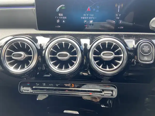 メルセデス・ベンツ ＣＬＡ２００ｄ AMGライン 栃木県 2019(令1)年 3.8万km ポーラホワイト スライディグルーフ/AMGレザーエクスクルーシブパッケージ/アドバンスドパッケージ/ナビゲーションパッケージ/レーダーセーフティパッケージ/HUD/全方位カメラ/アンビエントライト/純正ナビ/フルセグ /パワーシート/シートヒーター/黒革/ETC/LED/純正18インチAW/純正ドラレコ前後