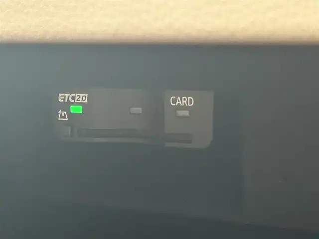 ポルシェ カイエン 茨城県 2019(令1)年 5.5万km 紺 純正ナビ/（AM.FM.BT.USB）/全周囲カメラ/ETC2.0/ドラレコ/ベージュ革シート/ACC/BSM/D/N席パワーシート/D/N席シートヒーター/パワーバックドア/コーナーセンサー/純正21インチAW/パドルシフト