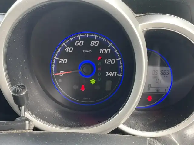 ホンダ Ｎ ＢＯＸ カスタム G ターボパッケージ 道東・釧路十勝 2013(平25)年 9.2万km プレミアムホワイトパール ワンオーナー/4WD/純正ナビ/・Bluetooth/TV/CD/DVD/バックカメラ/社外ETC/純正フロアマット/クルーズコントロール追走無し/両側パワースライド/純正15インチAW/オートライト/パドルシフト/エンジンスターター/スペアキー/スマートキー/取り扱い説明書/保証書