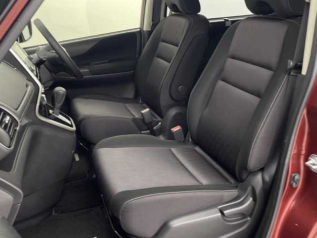 日産 セレナ ハイウェイスター Vセレクション 埼玉県 2017(平29)年 5.1万km マルーンレッド 純正ナビ　/全方位カメラ　/ドライブレコーダー　/両側パワースライドドア　/衝突軽減システム　/ＥＴＣ　/クルーズコントロール　/純正アルミホイール　/純正フロアマット/レーンキープアシスト/オートライト　/フロントフォグランプ　/前後コーナーセンサー/プッシュスタート/スマートキー/アイドリングストップ/ドアバイザー/ロールサンシェード