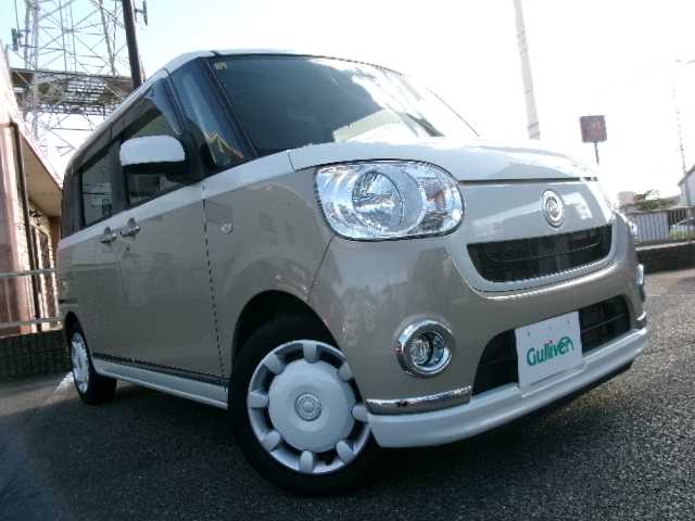 ダイハツ ムーヴ キャンバス X メイクアップ リミテッド SAⅢ 宮崎県 2018(平30)年 6.1万km パールホワイトⅢ/ナチュラルベージュマイカメタリック 2トーン 【 Smart Assist III 】/・衝突回避支援ブレーキ機能/・衝突警報機能（対車両・対歩行者）/・車線逸脱警報機能/・誤発進抑制制御機能/・先行車発進お知らせ機能/・コーナーセンサー（前方・後方）/・オートハイビーム/純正SDナビ/フルセグテレビ/パノラマモニター/フロント・サイド・バックカメラ/Bluetooth/USB/HDMI/DVD再生可能/両側パワースライドドア/ドライブレコーダー/オートライト/ETC/ドライブレコーダー/オートライト/スマートキー2個/純正フロアマット