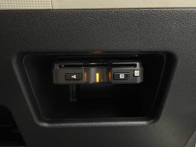 ダイハツ ムーヴ キャンバス X メイクアップ リミテッド SAⅢ 宮崎県 2018(平30)年 6.1万km パールホワイトⅢ/ナチュラルベージュマイカメタリック 2トーン 禁煙車/衝突被害軽減ブレーキ/純正ナビTV/（NSZN-W67D/CD/Bluetooth/フルセグTV)/純正セキュリティアラーム/純正LEDフォグ/純正フロアマット/社外ドライブレコーダー/社外ETC/両側電動スライドドア/オートマチックハイビーム/パノラミックビューモニター/オート電動格納ミラー/オートエアコン/リアプライバシーガラス/スマート/プッシュエンジンスタート/新車時保証書/取扱い説明書