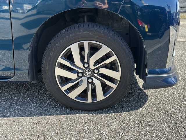 トヨタ ルーミー カスタムG S 富山県 2018(平30)年 4.5万km レーザーブルークリスタルシャイン 両側パワースライドドア/スマートキー×２/純正メモリーナビ(NSZT-Y66T)/DVD/MSV/BT/フルセグＴＶ/ビルトインＥＴＣ/バックカメラ/純正フルエアロ/前席シートヒーター/リモコンエンジンスターター/プッシュスタート/LEDヘッドライト/フォグ/クルーズコントロール/衝突安全ブレーキ/レーンキープアシスト/横滑り防止装置/アイドリングストップ/オートライト/ISOFIX対応/純正15インチAW/保証書・取説・ナビ取説/点検整備記録簿(R7.1/R5.1)