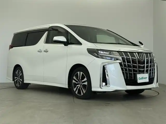 トヨタ アルファード S Cパッケージ 愛知県 2021(令3)年 3.3万km ホワイトパールクリスタルシャイン ワンオーナー/パノラマルーフ/純正ナビ/フリップダウンモニター/バックカメラ/Bluetooth/フルセグTV/トヨタセーフティセンス/衝突被害軽減システム/クルーズコントロール/横滑り防止装置/コーナーセンサー/レーンキープアシスト/オートライト/オートマチックハイビーム/LEDヘッドライト/LEDフォグランプ/両側パワースライドドア/電動リアゲート/ベンチレーション/ステアリングヒーター/シートヒーター/エアシート/パワーシート/キャプテンシート/ドライブレコーダー/ETC/純正AW/プッシュスタート/スマートキー