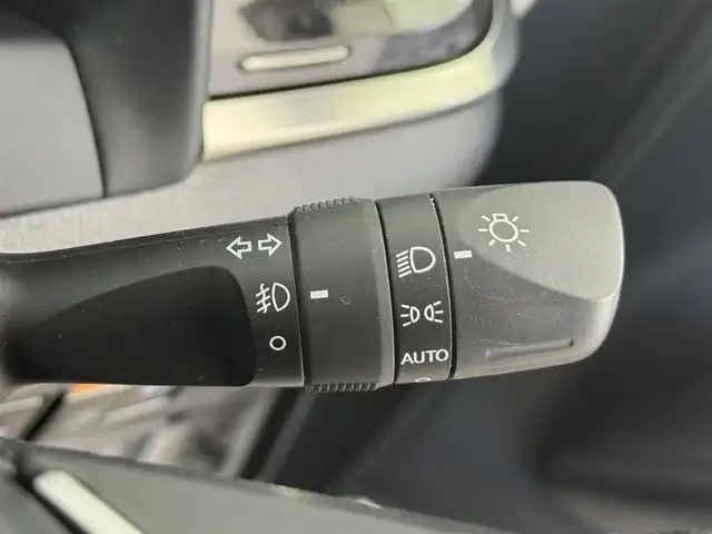 トヨタ アルファード S Cパッケージ 愛知県 2021(令3)年 3.3万km ホワイトパールクリスタルシャイン ワンオーナー/パノラマルーフ/純正ナビ/フリップダウンモニター/バックカメラ/Bluetooth/フルセグTV/トヨタセーフティセンス/衝突被害軽減システム/クルーズコントロール/横滑り防止装置/コーナーセンサー/レーンキープアシスト/オートライト/オートマチックハイビーム/LEDヘッドライト/LEDフォグランプ/両側パワースライドドア/電動リアゲート/ベンチレーション/ステアリングヒーター/シートヒーター/エアシート/パワーシート/キャプテンシート/ドライブレコーダー/ETC/純正AW/プッシュスタート/スマートキー