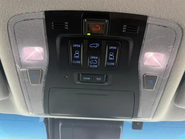 トヨタ アルファード S Cパッケージ 愛知県 2021(令3)年 3.3万km ホワイトパールクリスタルシャイン ワンオーナー/パノラマルーフ/純正ナビ/フリップダウンモニター/バックカメラ/Bluetooth/フルセグTV/トヨタセーフティセンス/衝突被害軽減システム/クルーズコントロール/横滑り防止装置/コーナーセンサー/レーンキープアシスト/オートライト/オートマチックハイビーム/LEDヘッドライト/LEDフォグランプ/両側パワースライドドア/電動リアゲート/ベンチレーション/ステアリングヒーター/シートヒーター/エアシート/パワーシート/キャプテンシート/ドライブレコーダー/ETC/純正AW/プッシュスタート/スマートキー
