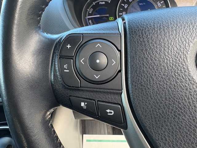 トヨタ ヴォクシー ハイブリッド ZS 煌Ⅲ 大阪府 2021(令3)年 4.4万km イナズマスパーキングブラックガラスフレーク 純正9インチナビ(BT/フルセグ/DVD)/バックカメラ/フリップダウンモニター/衝突被害軽減システム/クルーズコントロール/レーンキープアシスト/コーナーセンサー/両側パワースライドドア/ハーフレザーシート/シートヒーター/ETC/LEDヘッドライト/オートライト/オートマチックハイビーム/ドライブレコーダー/社外フロアマット/社外アルミホイール/スペアキー