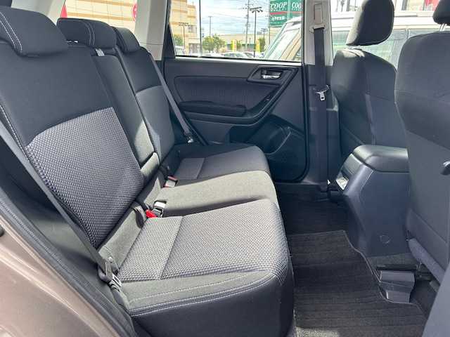 スバル フォレスター 2．0i－L アイサイト アドバン 宮城県 2016(平28)年 5.3万km セピアブロンズM 登録時走行距離５２１７６ｋｍ/レーダクルーズコントロール/純正ナビ/・フルセグ/・Bluetooth/・CD/DVD/全席シートヒーター/パワーシート/レーンキープアシスト/ブラインドスポットモニター/オートライト/パドルシフト/横滑り防止機能/衝突被害軽減機能/ドライブレコーダー/スマートキー/スペアキー　/純正アルミホイール/ヘッドライトレベライザー/純正フロアマット/ウインカーミラー/補助ミラー/ルーフレール/フォグランプ