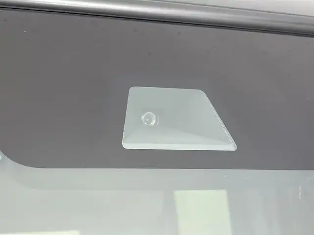 ホンダ Ｎ ＢＯＸ カスタム G L ホンダセンシング 道央・札幌 2019(平31)年 1.5万km クリスタルブラックパール ・ワンオーナー/・４WD/・純正メモリーナビゲーション（VXM-194VFi）/・片側パワースライドドア/・ホンダセンシング/・衝突軽減ブレーキ/・ロードサインアシスト/・先行車発進通知/・横滑り防止装置/・レーンキープアシスト/・レーダ－クルーズコントロール/・後方パーキングソナー/・ビルトインＥＴＣ/・バックカメラ/・社外前方録画ドライブレコーダー/・純正フロアマット/・前席シートヒーター/・LEDヘッドライト/・オートライト/・フロントフォグランプ/・スマートキー/・プッシュスタート/・スペアキー１本/・社外ＡＷ14インチ/・純正ＡＷ14インチ夏タイヤ積込/・保証書あり/・取説あり