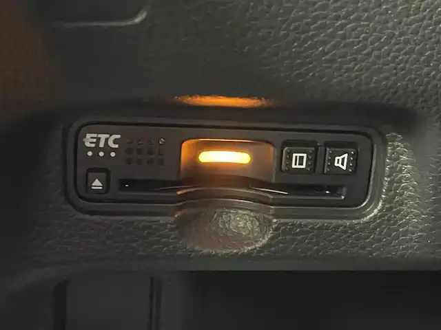 ホンダ Ｎ ＢＯＸ カスタム G L ホンダセンシング 道央・札幌 2019(平31)年 1.5万km クリスタルブラックパール ・ワンオーナー/・４WD/・純正メモリーナビゲーション（VXM-194VFi）/・片側パワースライドドア/・ホンダセンシング/・衝突軽減ブレーキ/・ロードサインアシスト/・先行車発進通知/・横滑り防止装置/・レーンキープアシスト/・レーダ－クルーズコントロール/・後方パーキングソナー/・ビルトインＥＴＣ/・バックカメラ/・社外前方録画ドライブレコーダー/・純正フロアマット/・前席シートヒーター/・LEDヘッドライト/・オートライト/・フロントフォグランプ/・スマートキー/・プッシュスタート/・スペアキー１本/・社外ＡＷ14インチ/・純正ＡＷ14インチ夏タイヤ積込/・保証書あり/・取説あり