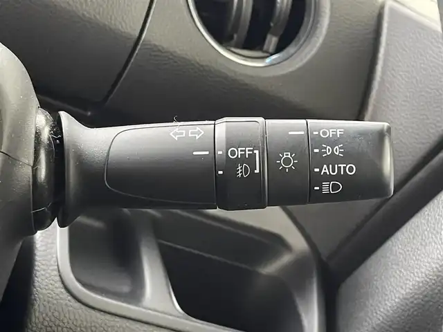 ホンダ Ｎ ＢＯＸ カスタム G L ホンダセンシング 道央・札幌 2019(平31)年 1.5万km クリスタルブラックパール ・ワンオーナー/・４WD/・純正メモリーナビゲーション（VXM-194VFi）/・片側パワースライドドア/・ホンダセンシング/・衝突軽減ブレーキ/・ロードサインアシスト/・先行車発進通知/・横滑り防止装置/・レーンキープアシスト/・レーダ－クルーズコントロール/・後方パーキングソナー/・ビルトインＥＴＣ/・バックカメラ/・社外前方録画ドライブレコーダー/・純正フロアマット/・前席シートヒーター/・LEDヘッドライト/・オートライト/・フロントフォグランプ/・スマートキー/・プッシュスタート/・スペアキー１本/・社外ＡＷ14インチ/・純正ＡＷ14インチ夏タイヤ積込/・保証書あり/・取説あり