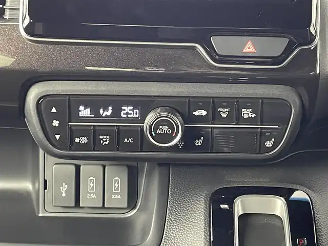 ホンダ Ｎ ＢＯＸ カスタム G L ホンダセンシング 道央・札幌 2019(平31)年 1.5万km クリスタルブラックパール ・ワンオーナー/・４WD/・純正メモリーナビゲーション（VXM-194VFi）/・片側パワースライドドア/・ホンダセンシング/・衝突軽減ブレーキ/・ロードサインアシスト/・先行車発進通知/・横滑り防止装置/・レーンキープアシスト/・レーダ－クルーズコントロール/・後方パーキングソナー/・ビルトインＥＴＣ/・バックカメラ/・社外前方録画ドライブレコーダー/・純正フロアマット/・前席シートヒーター/・LEDヘッドライト/・オートライト/・フロントフォグランプ/・スマートキー/・プッシュスタート/・スペアキー１本/・社外ＡＷ14インチ/・純正ＡＷ14インチ夏タイヤ積込/・保証書あり/・取説あり