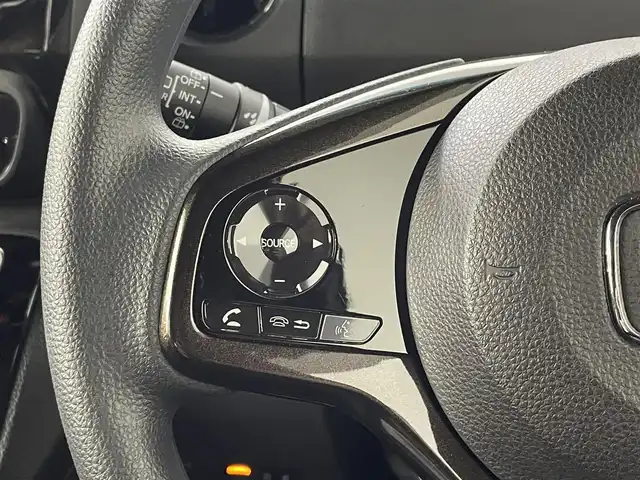 ホンダ Ｎ ＢＯＸ カスタム G L ホンダセンシング 道央・札幌 2019(平31)年 1.5万km クリスタルブラックパール ・ワンオーナー/・４WD/・純正メモリーナビゲーション（VXM-194VFi）/・片側パワースライドドア/・ホンダセンシング/・衝突軽減ブレーキ/・ロードサインアシスト/・先行車発進通知/・横滑り防止装置/・レーンキープアシスト/・レーダ－クルーズコントロール/・後方パーキングソナー/・ビルトインＥＴＣ/・バックカメラ/・社外前方録画ドライブレコーダー/・純正フロアマット/・前席シートヒーター/・LEDヘッドライト/・オートライト/・フロントフォグランプ/・スマートキー/・プッシュスタート/・スペアキー１本/・社外ＡＷ14インチ/・純正ＡＷ14インチ夏タイヤ積込/・保証書あり/・取説あり