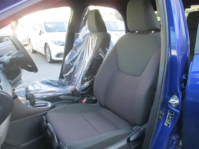 トヨタ ヤリス G 千葉県 2020(令2)年 2.9万km ダークブルーマイカM ワンオーナー/ディスプレイオーディオ/　【USB/BT】/パノラミックビューモニター/LEDヘッドライト/プリクラッシュセーフティ/ロードサインアシスト/レーンディパーチャーアラート/前後ドライブレコーダー/前席シートヒーター/純正ビルトインETC/オートハイビーム/スマートキー/整備記録簿(R3/R4/R5/R7)