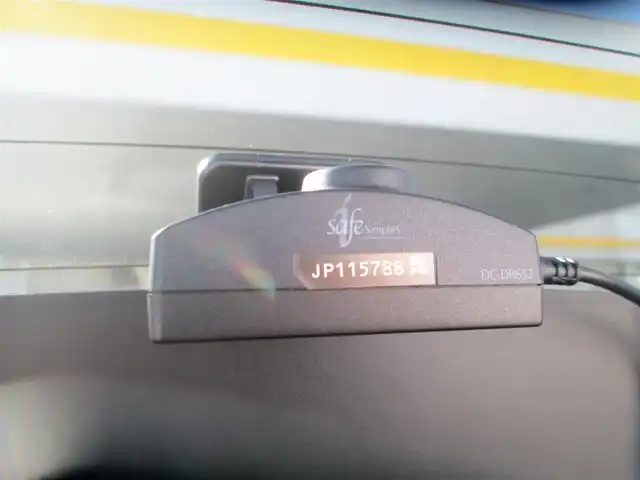 トヨタ ヤリス G 千葉県 2020(令2)年 2.9万km ダークブルーマイカM ワンオーナー/ディスプレイオーディオ/　【USB/BT】/パノラミックビューモニター/LEDヘッドライト/プリクラッシュセーフティ/ロードサインアシスト/レーンディパーチャーアラート/前後ドライブレコーダー/前席シートヒーター/純正ビルトインETC/オートハイビーム/スマートキー/整備記録簿(R3/R4/R5/R7)