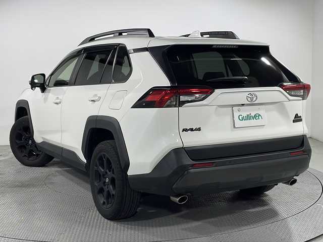 トヨタ ＲＡＶ４ アドベンチャー オフロードPKG 広島県 2021(令3)年 4.9万km スーパーホワイトⅡ ALPINE９型ナビ　/レーダークルーズコントロール　/バックカメラ　/フルセグ　/シートヒーター　/エアシート　/パワーシート　/レーンキープアシスト　/オートハイビーム　/衝突軽減ブレーキ　/ステアリングヒーター/純正18インチアルミホイール(225/60/R18)/エアバック（運転席/助手席/サイド/カーテン）