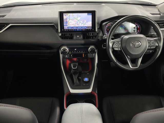 トヨタ ＲＡＶ４ アドベンチャー オフロードPKG 広島県 2021(令3)年 4.9万km スーパーホワイトⅡ ALPINE９型ナビ　/レーダークルーズコントロール　/バックカメラ　/フルセグ　/シートヒーター　/エアシート　/パワーシート　/レーンキープアシスト　/オートハイビーム　/衝突軽減ブレーキ　/ステアリングヒーター/純正18インチアルミホイール(225/60/R18)/エアバック（運転席/助手席/サイド/カーテン）