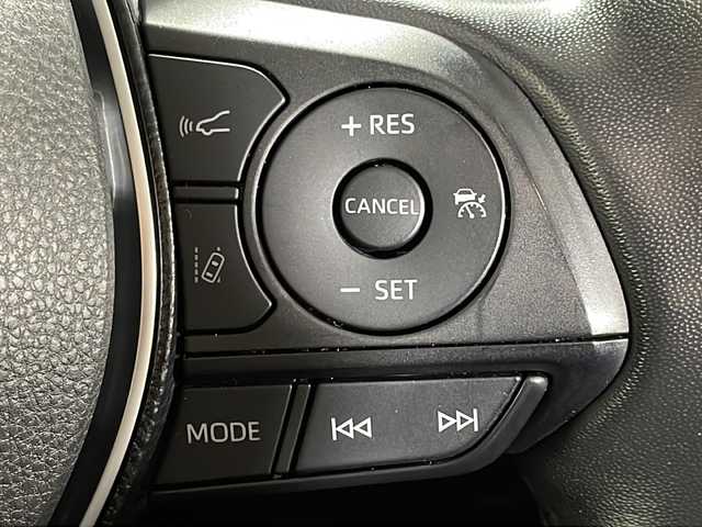 トヨタ ＲＡＶ４ アドベンチャー オフロードPKG 広島県 2021(令3)年 4.9万km スーパーホワイトⅡ ALPINE９型ナビ　/レーダークルーズコントロール　/バックカメラ　/フルセグ　/シートヒーター　/エアシート　/パワーシート　/レーンキープアシスト　/オートハイビーム　/衝突軽減ブレーキ　/ステアリングヒーター/純正18インチアルミホイール(225/60/R18)/エアバック（運転席/助手席/サイド/カーテン）