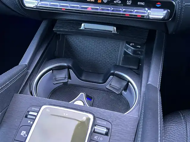 メルセデス・ベンツ ＧＬＳ４００ｄ 4マチック AMGライン 茨城県 2020(令2)年 3.8万km ダイヤモンドホワイト パノラミックSR /Burmester /HUD /黒革 /全席Sヒ-タ-/ベンチレ-ション /M付PWシ-ト /リラクゼーション機能 /21inAMG5ツインスポ-クAW /PWテ-ルゲ-ト /ナビ /12セグ /BT/USB /RSP /ACC /LKA /BSA /PRE-SAFEプラス /360°カメラ /LED /禁煙車