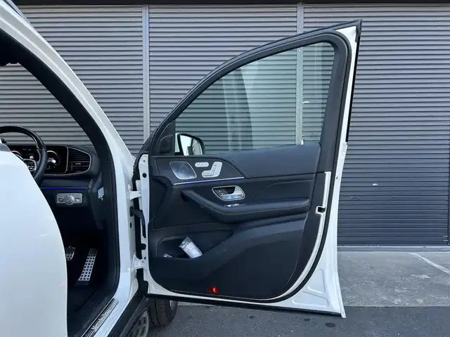 メルセデス・ベンツ ＧＬＳ４００ｄ 4マチック AMGライン 茨城県 2020(令2)年 3.8万km ダイヤモンドホワイト パノラミックSR /Burmester /HUD /黒革 /全席Sヒ-タ-/ベンチレ-ション /M付PWシ-ト /リラクゼーション機能 /21inAMG5ツインスポ-クAW /PWテ-ルゲ-ト /ナビ /12セグ /BT/USB /RSP /ACC /LKA /BSA /PRE-SAFEプラス /360°カメラ /LED /禁煙車