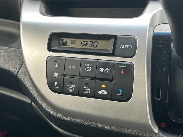 ホンダ Ｎ ＷＧＮ G Lパッケージ 東京都 2017(平29)年 6.1万km 青 純正インターナビ「VXM-174CSi」（ワンセグTV/Bluetooth接続可/AM/FMラジオ/CD再生）/ECON/バックカメラ/ビルトインETC/USB入力端子/スマートキー（プッシュスタート）/純正フロアマット/オートエアコン/横滑り防止装置/保証書/取扱説明書