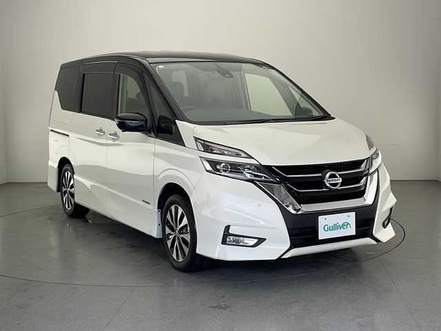 日産 セレナ