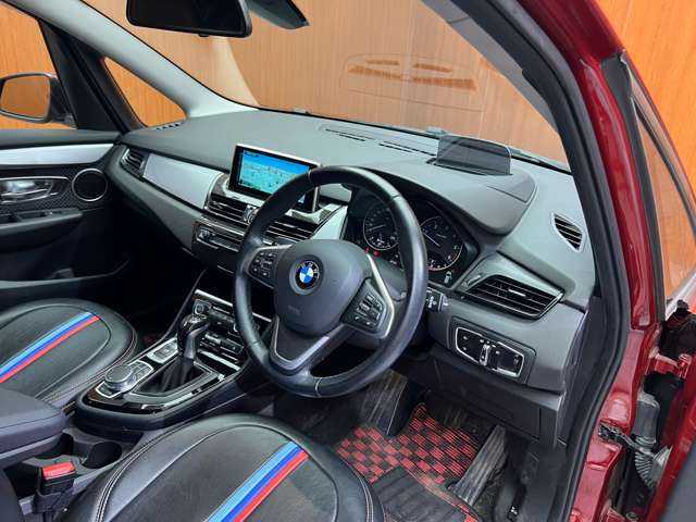 ＢＭＷ ２１８ｄ グランツアラー 千葉県 2016(平28)年 4.8万km 赤 コンフォートＰＫＧ　/ＡＣＣ　/ナビ　/ＴＶ　/Ｂｌｕｅｔｏｏｔｈ接続　/リアモニター　/Ｂカメラ　/電動リアゲート　/コンフォートアクセス　/衝突軽減Ｂ　/ＬＫＡ　/ＰＤＣ　/ミラー内臓ＥＴＣ　/ＬＥＤヘッドライト/禁煙車