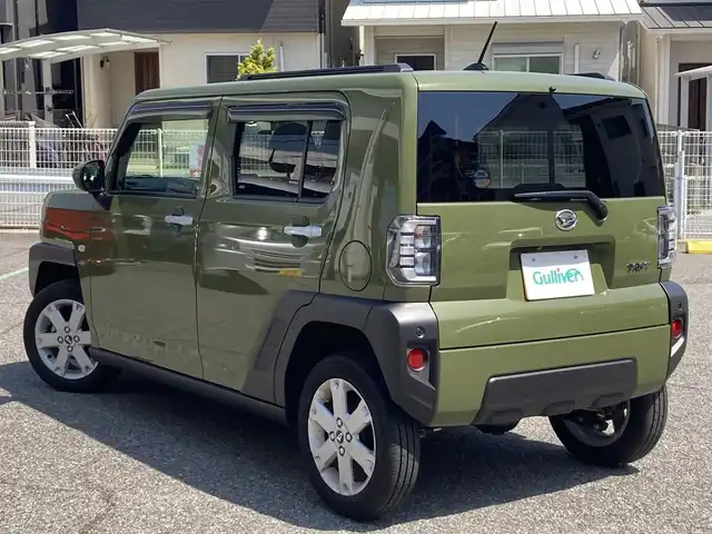 ダイハツ タフト G 兵庫県 2023(令5)年 1.7万km フォレストカーキメタリック ワンオーナー/社外ディスプレイオーディオ(FH-8500DVS)/CD/DVD/Bluetooth/FM/AM/バックカメラ/ETC/ガラスルーフ/衝突被害軽減ブレーキ/車線逸脱警報/先行車発進告知/ふらつき警報/ロードサインアシスト/LEDヘッドライト/フォグランプ/オートライト/前後クリアランスソナー/D/N シートヒーター/ステアリングスイッチ/プッシュスタート/電格ミラー/ルーフレール/革巻きステアリング/アイドリングストップ/横滑り防止装置/ISOFIX/ドアバイザー/フロアマット/スペアキー1本/新車時保証書/取扱説明書
