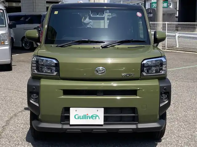 ダイハツ タフト G 兵庫県 2023(令5)年 1.7万km フォレストカーキメタリック ワンオーナー/社外ディスプレイオーディオ(FH-8500DVS)/CD/DVD/Bluetooth/FM/AM/バックカメラ/ETC/ガラスルーフ/衝突被害軽減ブレーキ/車線逸脱警報/先行車発進告知/ふらつき警報/ロードサインアシスト/LEDヘッドライト/フォグランプ/オートライト/前後クリアランスソナー/D/N シートヒーター/ステアリングスイッチ/プッシュスタート/電格ミラー/ルーフレール/革巻きステアリング/アイドリングストップ/横滑り防止装置/ISOFIX/ドアバイザー/フロアマット/スペアキー1本/新車時保証書/取扱説明書