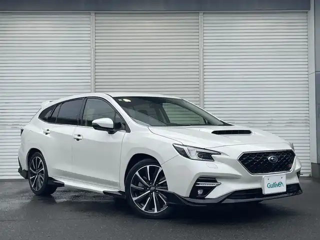 スバル レヴォーグ 1．8STIスポーツ EX 福島県 2020(令2)年 2.6万km クリスタルホワイトP ワンオーナー/11.6インチインフォメーションディスプレイ/BT/USB/フルセグTV/エアロパッケージ２/コンビレザーシート/レーダークルーズコントロール/パワーバックドア/パワーシート/シートヒーター/バック・サイドカメラ/クリアランスソナー/ステアリングリモコン/パドルシフト/STiシフトノブ/アイドリングストップ/ビルトインETC/USB充電ポート/ドライブレコーダー/LEDヘッドライト/フォグ/リアフォグ/プッシュスタート/フロアマット