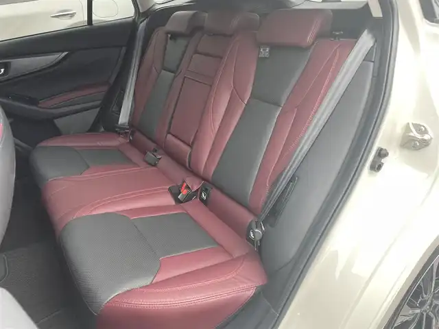 スバル レヴォーグ 1．8STIスポーツ EX 福島県 2020(令2)年 2.6万km クリスタルホワイトP ワンオーナー/11.6インチインフォメーションディスプレイ/BT/USB/フルセグTV/エアロパッケージ２/コンビレザーシート/レーダークルーズコントロール/パワーバックドア/パワーシート/シートヒーター/バック・サイドカメラ/クリアランスソナー/ステアリングリモコン/パドルシフト/STiシフトノブ/アイドリングストップ/ビルトインETC/USB充電ポート/ドライブレコーダー/LEDヘッドライト/フォグ/リアフォグ/プッシュスタート/フロアマット