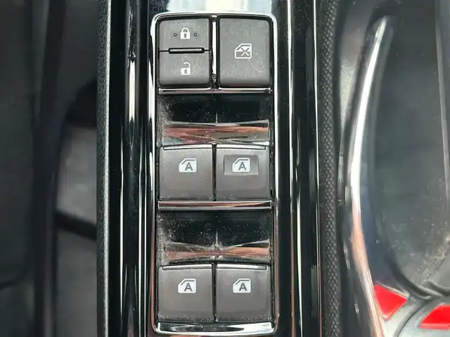 トヨタ ヴォクシー ZS 煌 兵庫県 2018(平30)年 9.2万km ホワイトパールクリスタルシャイン 先行者発信告知/クルーズコントロール/ドライブレコーダー/ステアリングスイッチ/ALPINEナビ/ALPINEフリップダウン/革巻きステアリング
