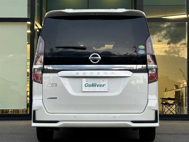 日産 セレナ ハイウェイスター V 愛媛県 2019(令1)年 10.7万km ブリリアントホワイトパール carrozzeria7型ナビ(ワンセグＴＶ/Bluetooth)/全周囲カメラ/両側電動スライド/プロパイロット/衝突被害軽減装置/車線逸脱防止装置/前後ドライブレコーダー/ブラインドスポットモニター/クリアランスソナー/パーキングアシスト/ETC2.0/電動パーキングブレーキ/LEDヘッドライト/オートライト/アイドリングストップ/現状サマー(純正AW)(195/60/R16)/DUNLOP ENASAVE RV505