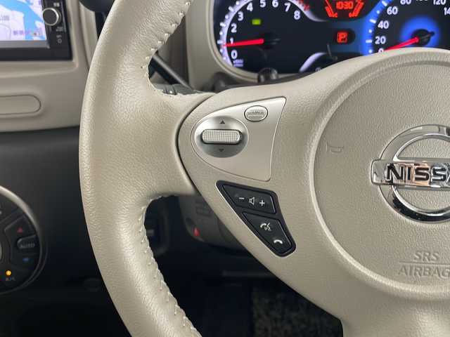日産 キューブ 15X Vセレクション 愛知県 2018(平30)年 4.9万km ビターショコラ 純正ナビ/ワンセグ/CD DVD/Bluetooth/バックカメラ/純正アルミホイール/オートライト/ドライブレコーダー/ETC/ステアリングスイッチ/スマートキー/プッシュスタート