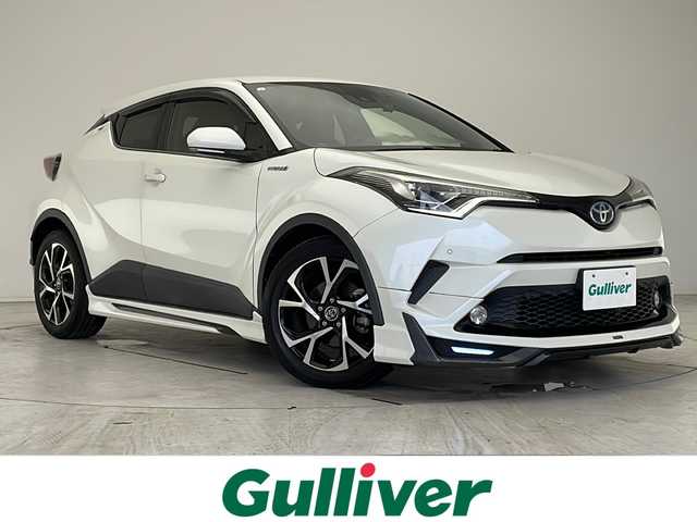 トヨタ Ｃ－ＨＲ G 愛知県 2017(平29)年 9.7万km ホワイトパールクリスタルシャイン 衝突被害軽減ブレーキ/純正9インチSD（ナビなし）/モデリスタエアロパーツ/レーダークルーズコントロール/シートヒーター/フルセグTV/CD DVD/Bluetooth/バックカメラ/コーナーセンサー/純正アルミホイール/ブラインドスポットモニター/LEDヘッドライト/オートマチックハイビーム/ドライブレコーダー/ETC/ステアリングスイッチ/スマートキー/プッシュスタート