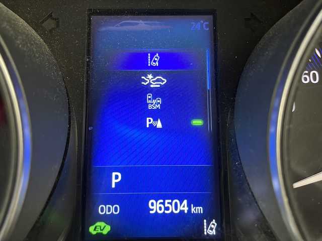 トヨタ Ｃ－ＨＲ G 愛知県 2017(平29)年 9.7万km ホワイトパールクリスタルシャイン 衝突被害軽減ブレーキ/純正9インチSD（ナビなし）/モデリスタエアロパーツ/レーダークルーズコントロール/シートヒーター/フルセグTV/CD DVD/Bluetooth/バックカメラ/コーナーセンサー/純正アルミホイール/ブラインドスポットモニター/LEDヘッドライト/オートマチックハイビーム/ドライブレコーダー/ETC/ステアリングスイッチ/スマートキー/プッシュスタート