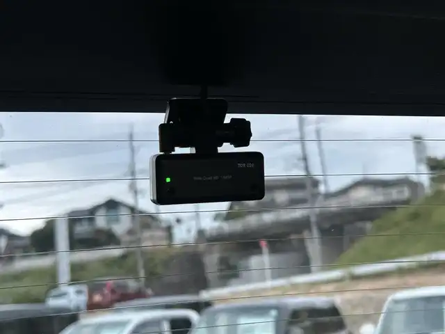 アウディ Ｑ５ 2．0TFSIクワトロ スポーツ 岡山県 2018(平30)年 5.8万km 白 MMIナビ/フルセグTV、CD、DVD、Bluettooth/AM、FM/全方位カメラ/パークアシスト/アダブティブクルーズコントロール/前席シートヒーター/前席パワーシート/運転席メモリーシート/パワーバックドア/パドルシフト/ハーフレザーシート/ビルトインETC2.0