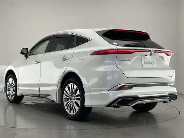 トヨタ ハリアー ハイブリッド Z レザーパッケージ 愛知県 2020(令2)年 5.7万km ホワイトパールクリスタルシャイン 純正１２．３インチディスプレイオーディオ　ＪＢＬサウンド　モデリスタエアロ　全方位カメラ　デジタルミラー　黒革シート　温・冷シート　ＨＵＤ　ワイヤレス充電　ＢＳＭ　ハンドルヒーター　ＥＴＣ　ドラレコ