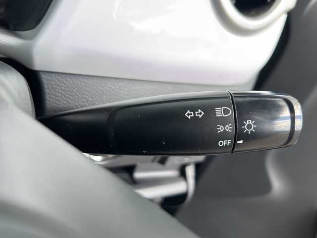スズキ ハスラー G 青森県 2015(平27)年 9.4万km ブルーイッシュブラックパール3 ・4WD/・社外SDナビ/・Bluetooth/・衝突軽減ブレーキ/・スマートキー/・プッシュスタート/・横滑り防止/・純正15AW/・スペアキー/・シートヒーター/・ダウンヒルアシスト/・グリップアシスト/・保証書・取説あり
