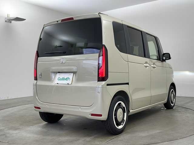 ホンダ Ｎ ＢＯＸ ファッションスタイル 兵庫県 2025(令7)年 0.1千km プレミアムアイボリーパールⅡ ・純正ナビ/Bluetooth/DVD/SD/Apple car play/・バックカメラ/・Honda SENSING/・衝突軽減ブレーキ/・先行車発進お知らせ機能/・歩行者事故低減ステアリング/・路外逸脱抑制機能/・標識認識機能/・渋滞追従機能付アダプティブクルーズコントロール/・車線維持支援システム/・オートハイビーム/・誤発進抑制機能/・後方誤発進抑制機能/・近距離衝突軽減ブレーキ/・横滑り防止装置/・パーキングセンサーシステム/・電動パーキングブレーキ/・ブレーキホールド/・前席シートヒーター/・両側パワースライドドア/・LEDオートライト/・ヘッドライトレベライザー/・プッシュスタートボタン/・スペアキー