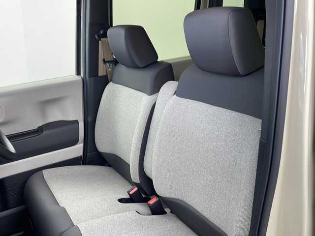 ホンダ Ｎ ＢＯＸ ファッションスタイル 兵庫県 2025(令7)年 0.1千km プレミアムアイボリーパールⅡ ・純正ナビ/Bluetooth/DVD/SD/Apple car play/・バックカメラ/・Honda SENSING/・衝突軽減ブレーキ/・先行車発進お知らせ機能/・歩行者事故低減ステアリング/・路外逸脱抑制機能/・標識認識機能/・渋滞追従機能付アダプティブクルーズコントロール/・車線維持支援システム/・オートハイビーム/・誤発進抑制機能/・後方誤発進抑制機能/・近距離衝突軽減ブレーキ/・横滑り防止装置/・パーキングセンサーシステム/・電動パーキングブレーキ/・ブレーキホールド/・前席シートヒーター/・両側パワースライドドア/・LEDオートライト/・ヘッドライトレベライザー/・プッシュスタートボタン/・スペアキー