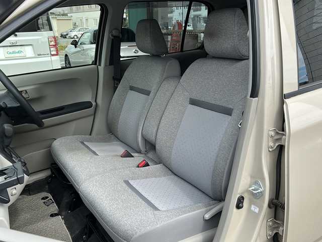 トヨタ パッソ X Lパッケージ S 岩手県 2018(平30)年 4万km キナコメタリック ワンオーナー /衝突軽減装置 /社外AW冬タイヤ有 /プッシュスタート /スマートキー /横滑り防止装置 /オートハイビーム /フロントワイパーデアイサー /パーキングソナー /ドアバイザー/フロアマット/保証書　取説