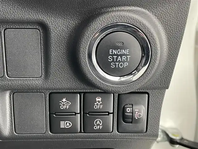 ダイハツ キャスト アクティバ G VS SAⅢ 愛知県 2019(令1)年 2.5万km パールホワイトⅢ 社外ナビ　全方位カメラ　シートヒーター　禁煙　スマートアシストIII　フルセグ　ＤＶＤ　前後ドラレコ　ＥＴＣ　衝突軽減　ＬＥＤライト　オートハイビーム　車線逸脱　アイドリングストップ　フォグ　スマートキー