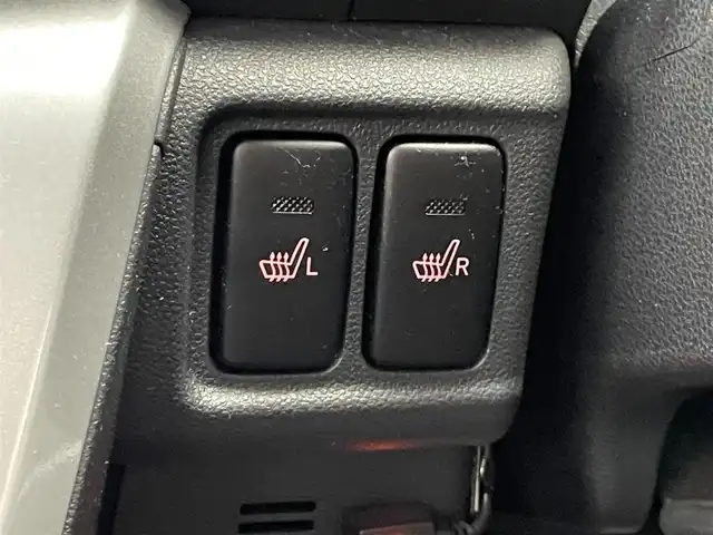 ダイハツ キャスト アクティバ G VS SAⅢ 愛知県 2019(令1)年 2.5万km パールホワイトⅢ 社外ナビ　全方位カメラ　シートヒーター　禁煙　スマートアシストIII　フルセグ　ＤＶＤ　前後ドラレコ　ＥＴＣ　衝突軽減　ＬＥＤライト　オートハイビーム　車線逸脱　アイドリングストップ　フォグ　スマートキー