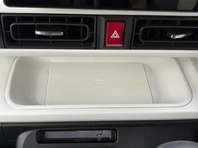 ダイハツ ムーヴ キャンバス ストライプス G 山口県 2023(令5)年 2.1万km シャイニングホワイトパール/スムーズグレーマイカメタリック 純正ナビ/9インチスマホ連携デイスプレイオーディオ/BT/HDMI/フルセグTV/両側パワースライド/前方ドライブレコーダー/衝突軽減ブレーキ/コーナーセンサー/フォグランプ/オートライト/オートホールド/保温機能付きカップホルダー/電動格納ミラー/純正フロアマット