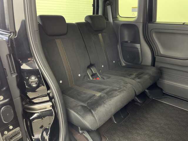 ホンダ Ｎ ＢＯＸ カスタム G L ホンダセンシング 新潟県 2018(平30)年 5万km クリスタルブラックパール ホンダセンシング/　・衝突軽減ブレーキ/　・レーダークルーズコントロール/　・レーンキープアシスト/純正ディーラーOPナビ/　・フルセグTV/　・バックカメラ/　・Bluetooth/　・DVD再生機能/　・USB接続/ビルトインETC/片側パワースライドドア/オートライト/オートハイビーム/LEDヘッドライト/プッシュスタート/電動格納ミラー/ウィンカーミラー/ベンチシート/ステアリングスイッチ/アイドリングストップ/純正フロアマット/ドアバイザー/純正AW付き夏タイヤ積込み