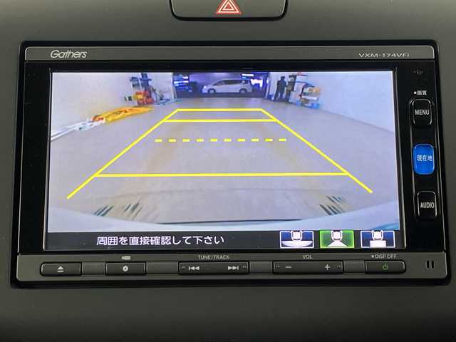 ホンダ フリード＋ G ホンダセンシング 埼玉県 2016(平28)年 5.9万km ホワイトオーキッドパール 純正ナビ/　（FM/AM/CD/DVD/AUX/iPod/Bluetooth）/バックカメラ/両側パワースライドドア/ハーフレザーシート/衝突被害軽減ブレーキ/レーンアシスト/レーダークルーズコントロール/純正フロアマット/フルセグテレビ/プッシュスタート/ビルトインETC/オートLEDライト