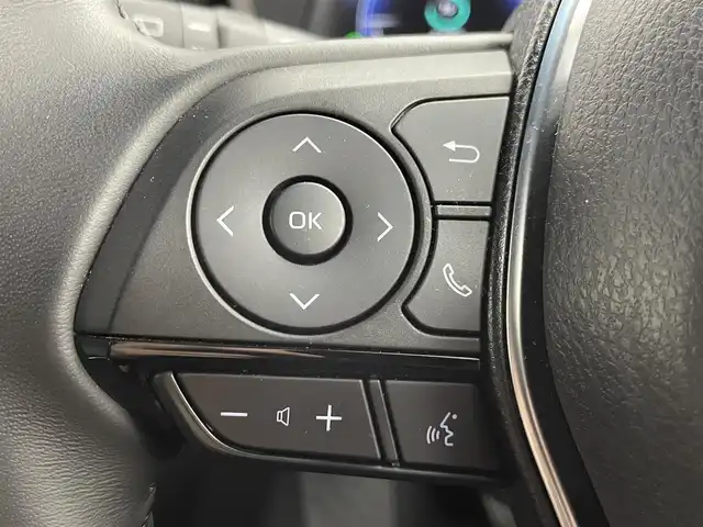 トヨタ ハリアー ハイブリッド Z 道央・札幌 2024(令6)年 3.4万km プラチナホワイトパールマイカ ・４WD/・寒冷地仕様/・12.3インチディスプレイオーディオ/　BT/フルセグ/USB/AppleCarPlay/・JBLサウンド/・ワイヤレス充電/・バックカメラ/・パワーバックドア/・デジタルインナーミラー/・レーダークルーズコントロール/・プリクラッシュセーフティ/・横滑り防止装置/・前後コーナーセンサー/・レーンキープアシスト/・BSM/・RCTA/・オートライト/・オートマチックハイビーム/・LEDヘッドライト/・運転席パワーシート/・ハーフレザーシート/・MTモード付AT/・スマートキー/・プッシュスタート/・純正フロアマット/・純正AW19インチ/・フロントフォグランプ/・ドアバイザー/・純正AW17インチ冬タイヤ積込